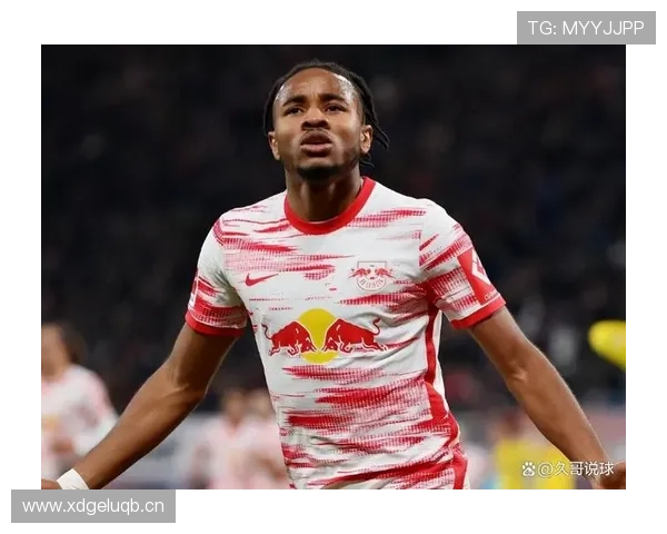 恩昆库在法国队的轮换竞争与战术地位分析